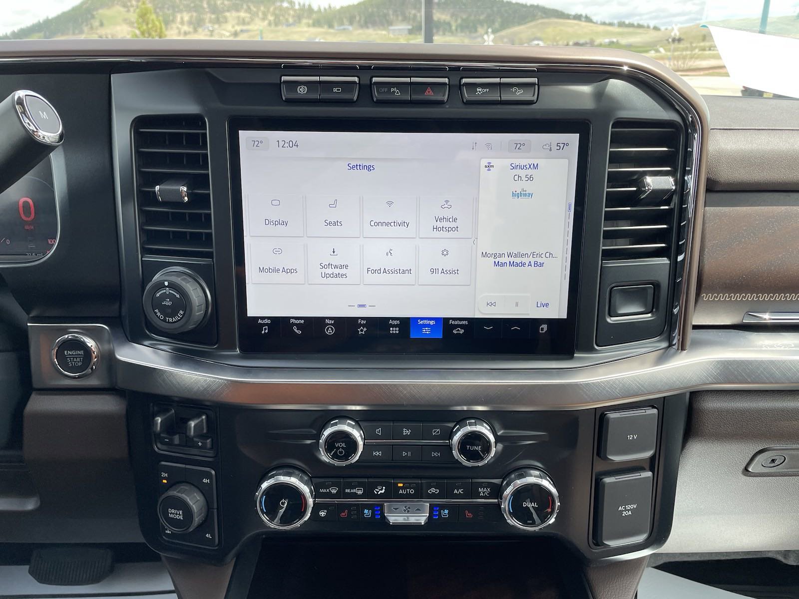 New 2024 Star White Metallic Tri-Coat Ford King Ranch image 41