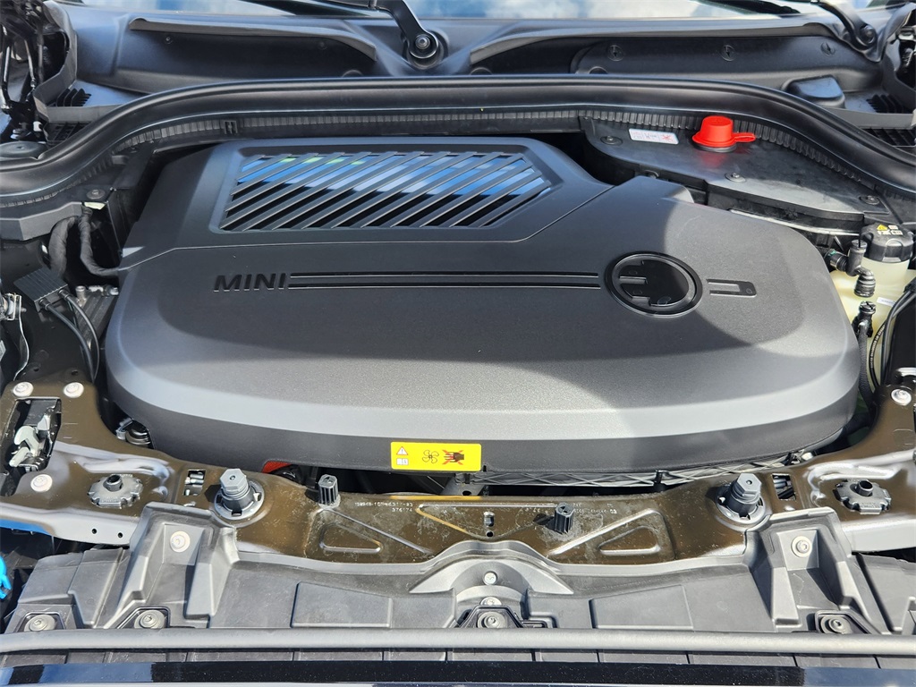 2024 Mini Cooper 2 Door Hardtop SE photo 16