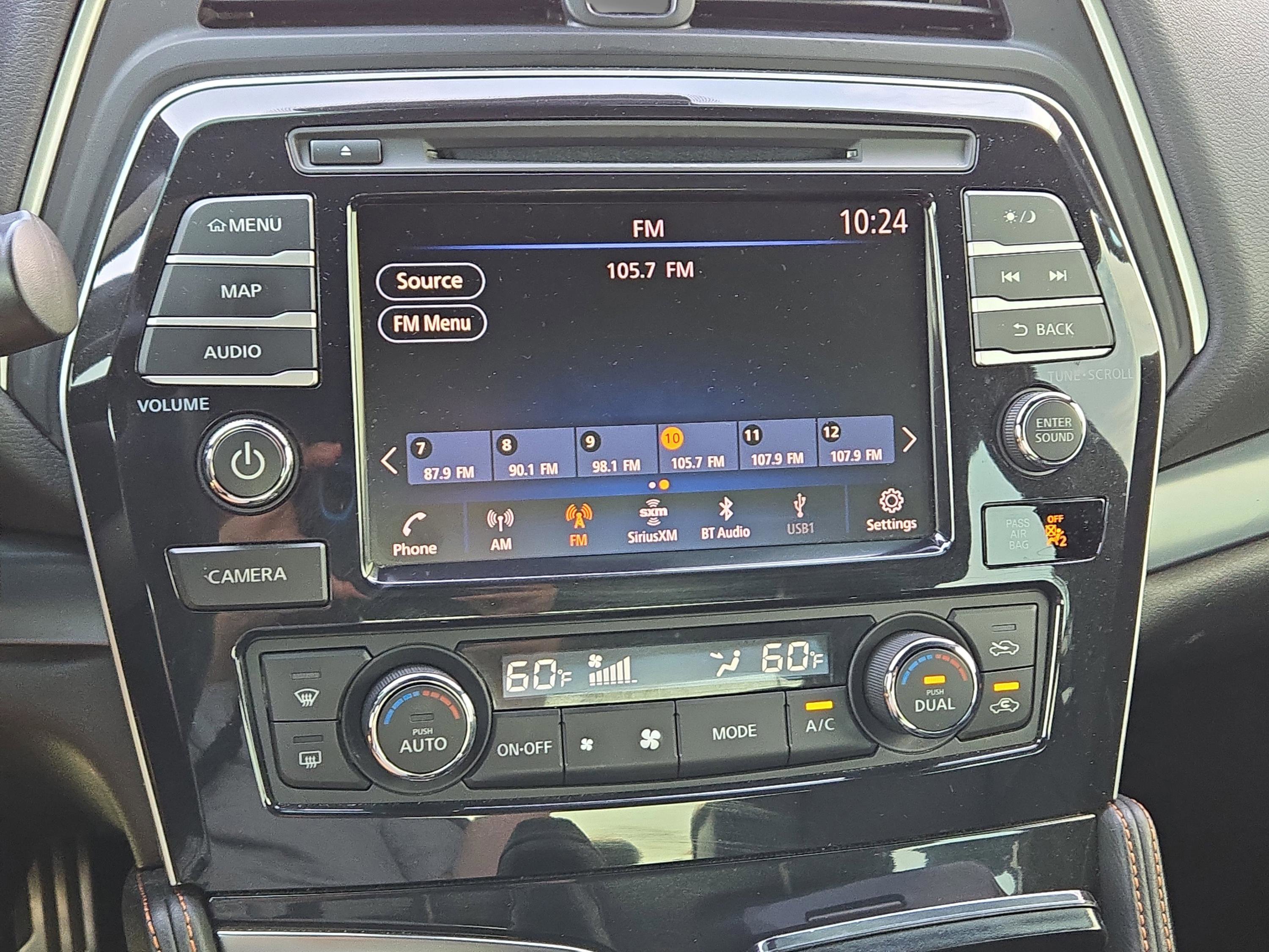 2022 Nissan Maxima SR photo 20
