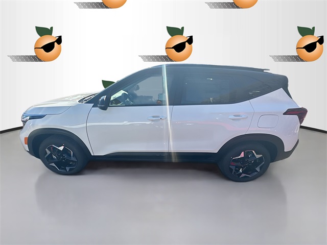 2026 Kia Seltos S photo 2