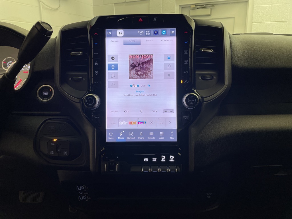 2025 Ram 2500 Tradesman photo 9
