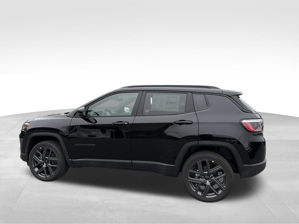 2026 Jeep Compass Limited Altitude photo 3