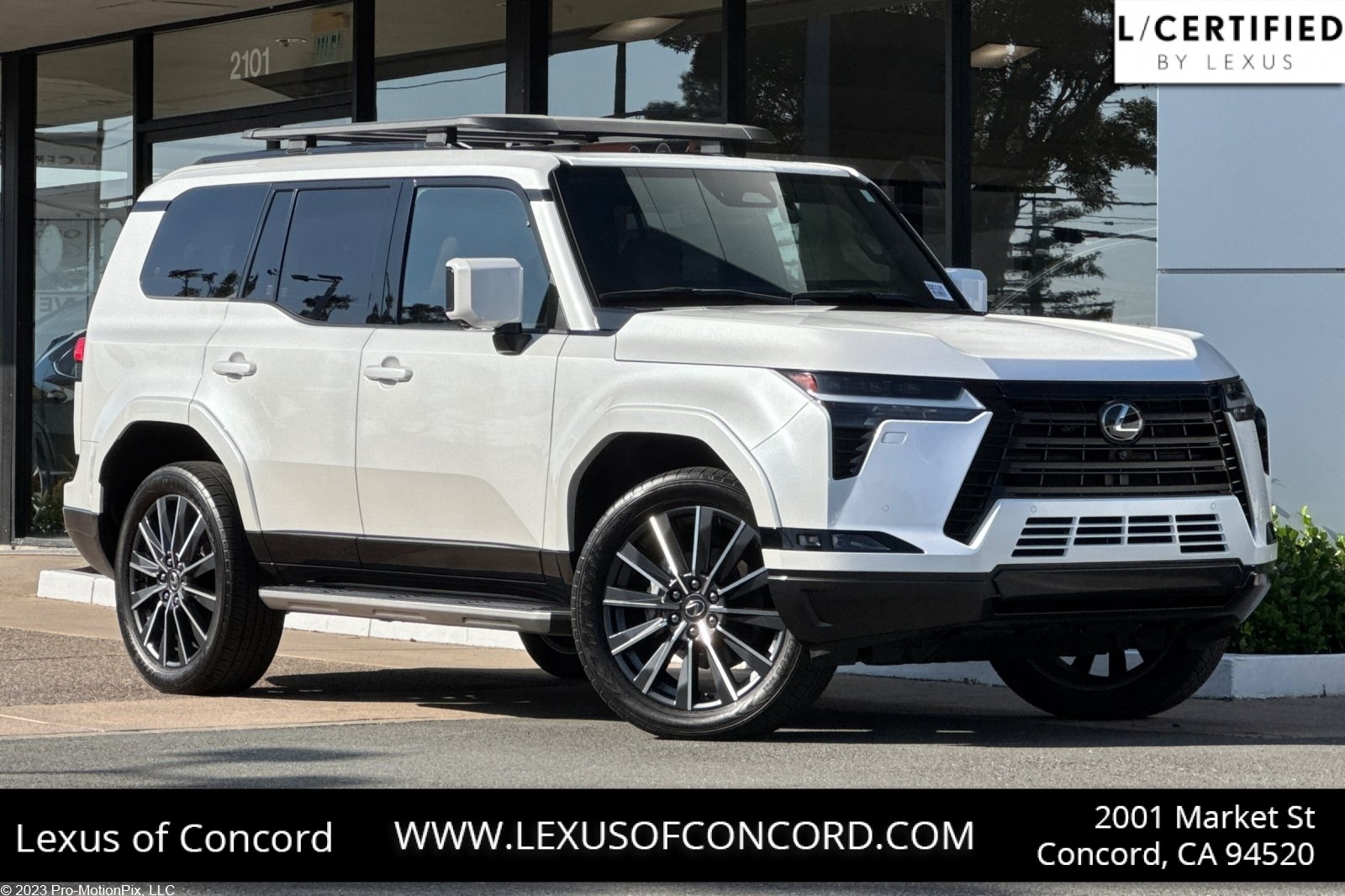 2024 Lexus GX Luxury's photo