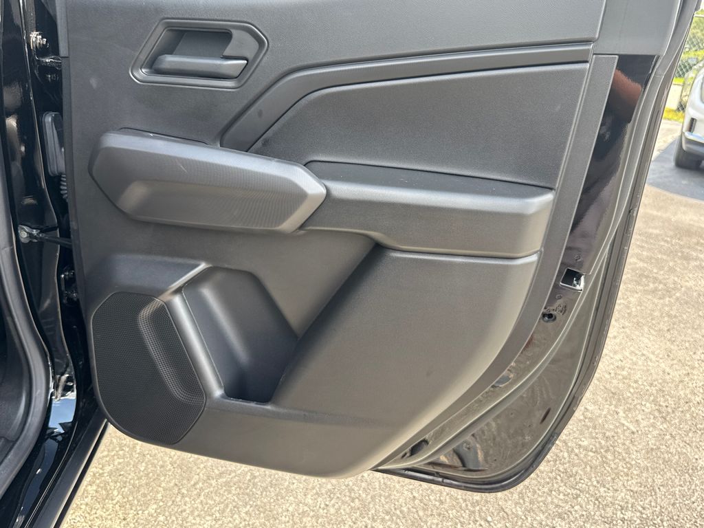 2025 Chevrolet Colorado Trail Boss photo 15