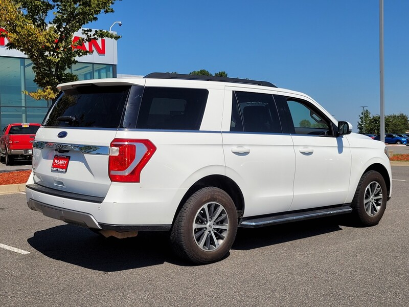 2018 Ford Expedition XLT photo 2