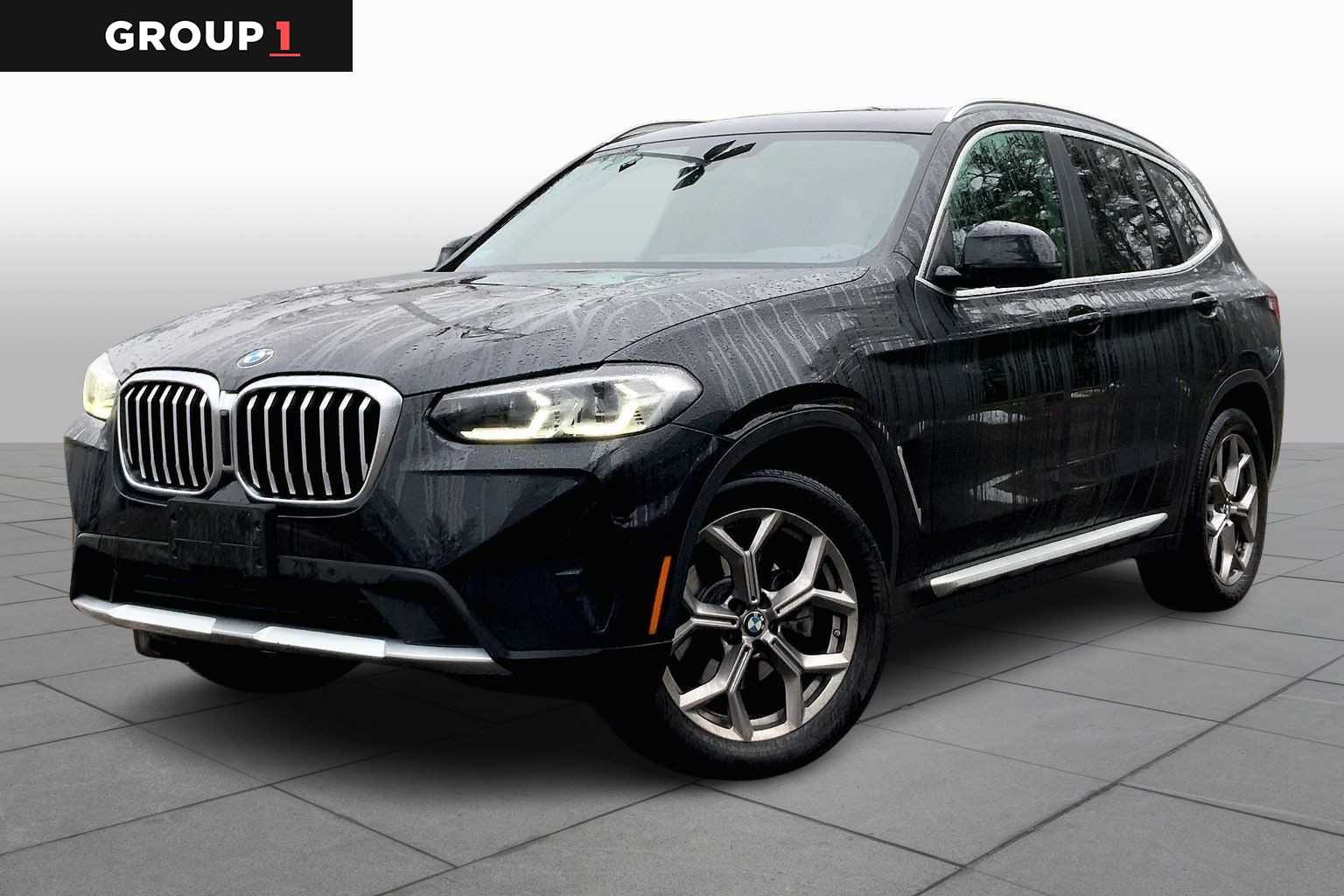 2023 BMW X3 30i's photo