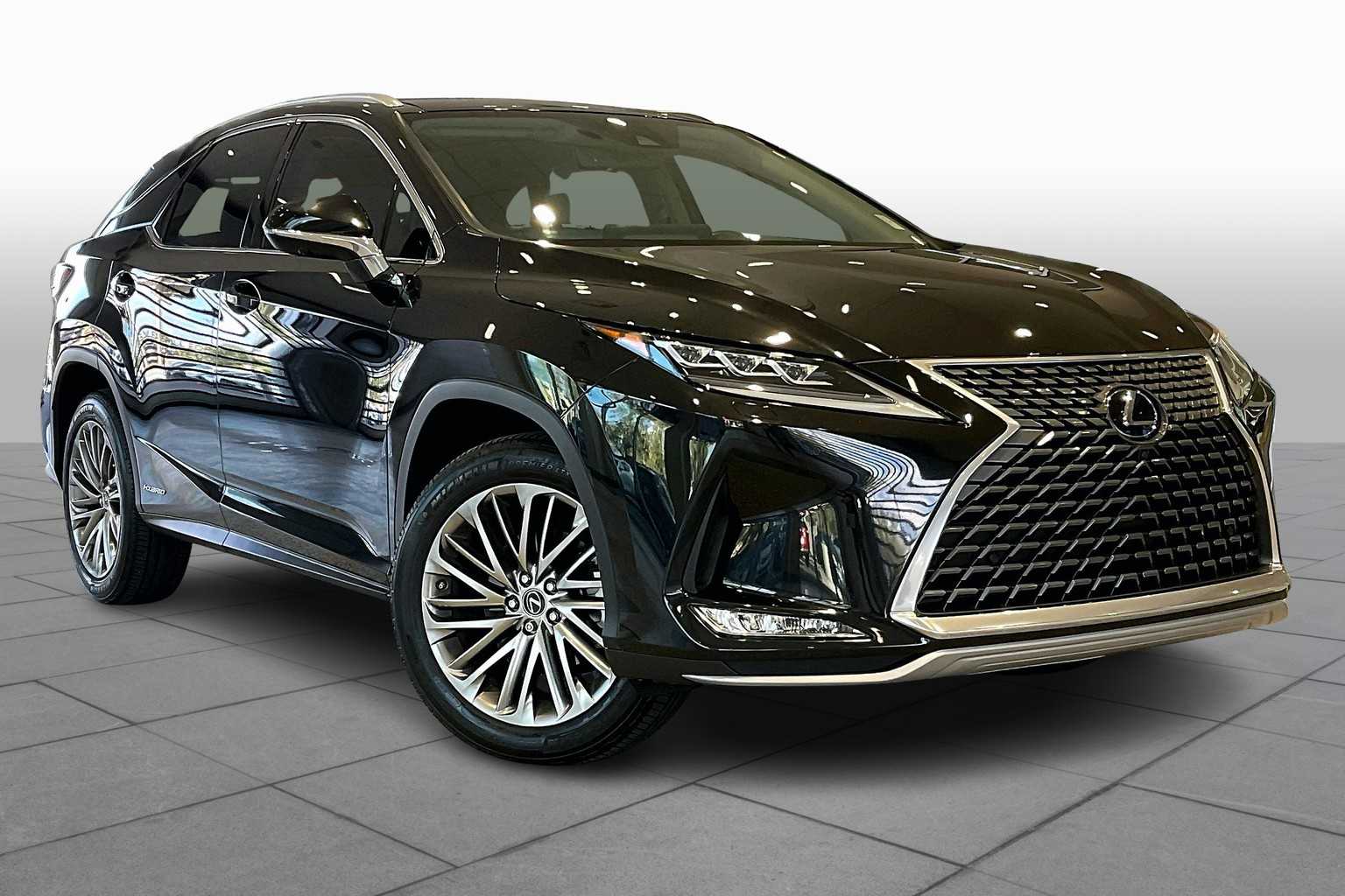 2022 Lexus RX Luxury photo 2