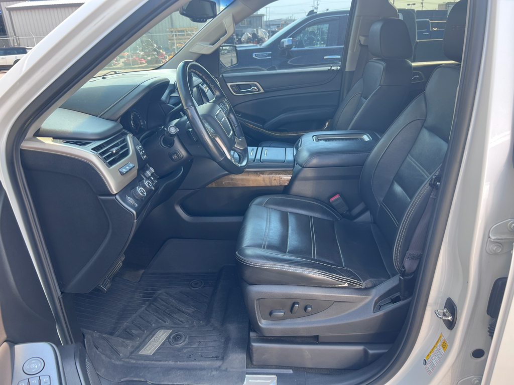 2017 Gmc Yukon Denali photo 4