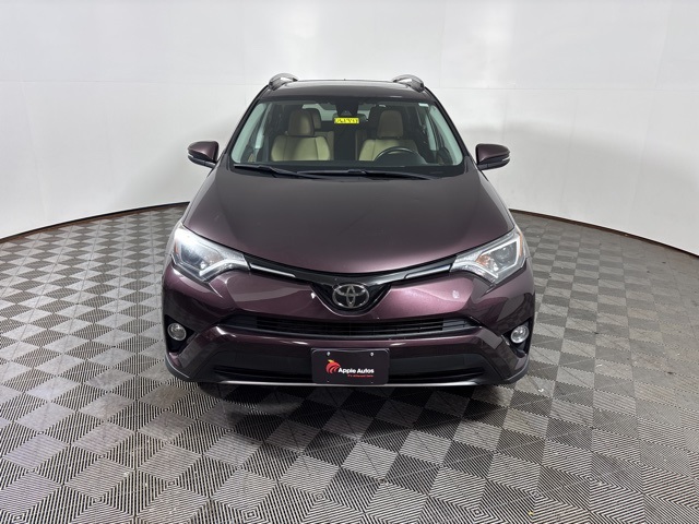 Used 2018 Toyota RAV4 XLE with VIN 2T3RFREV2JW853995 for sale in Shakopee, Minnesota