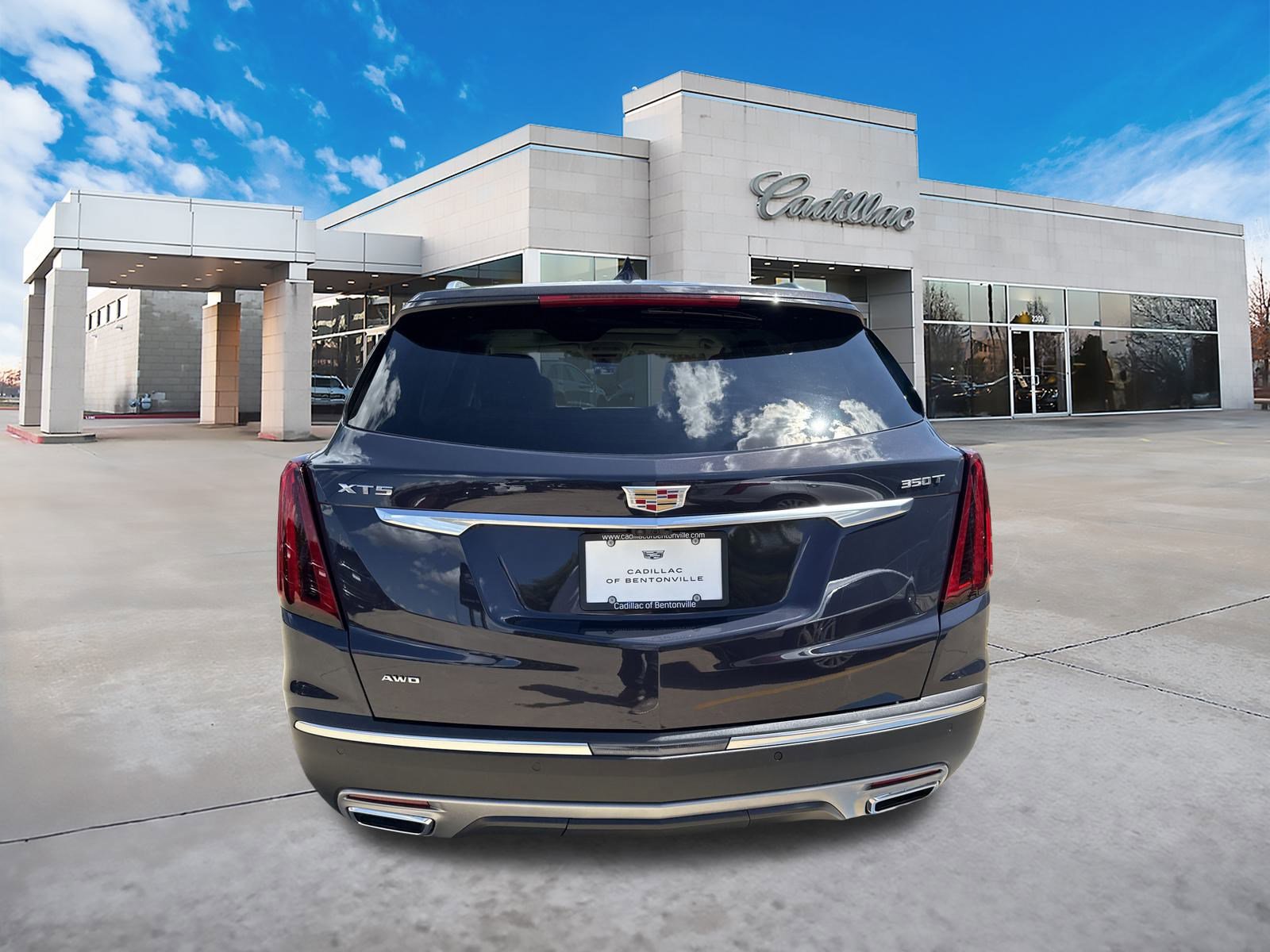 2025 Cadillac XT5 Premium Luxury photo 4