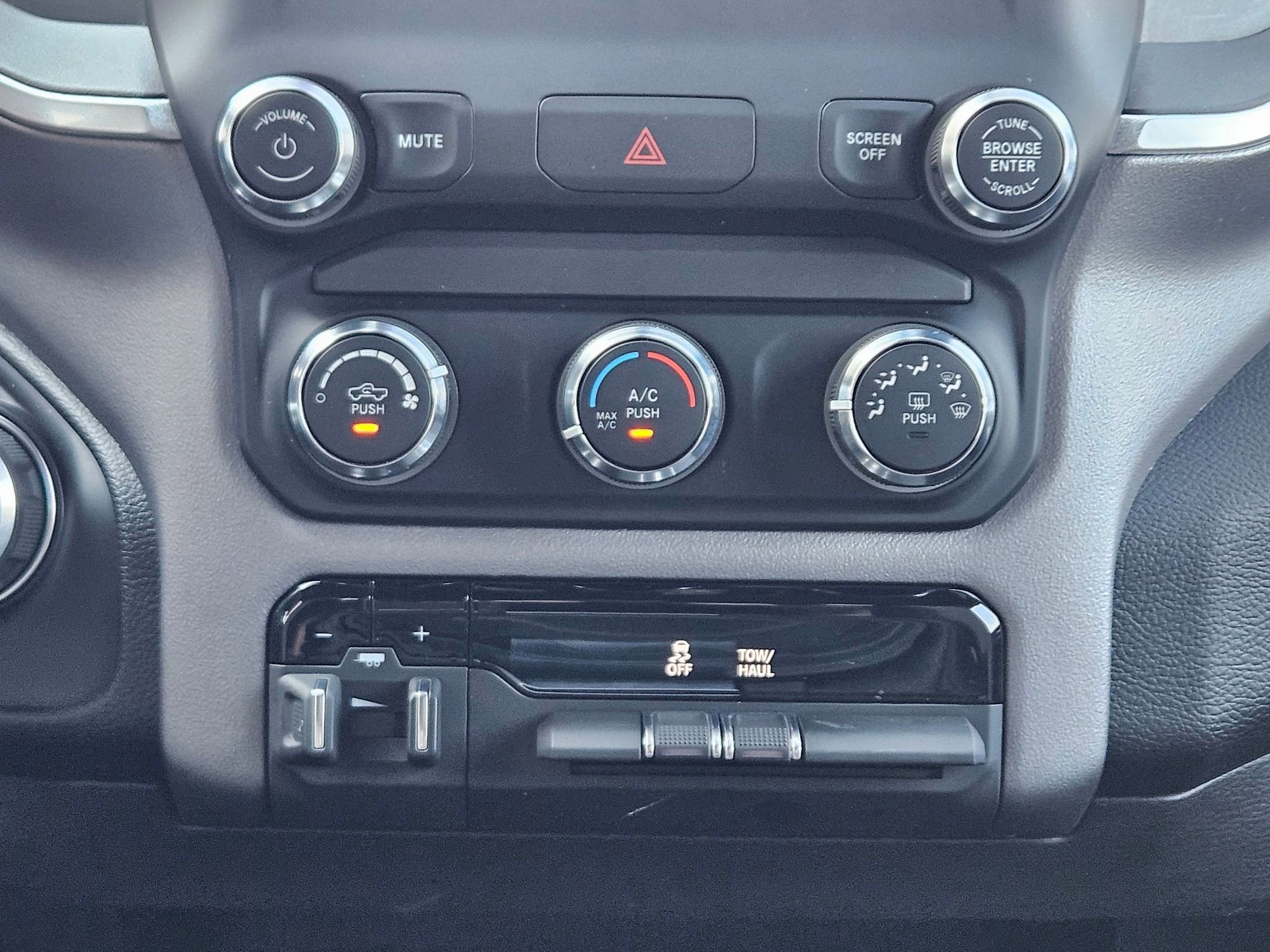 2024 Ram 2500 Big Horn photo 13