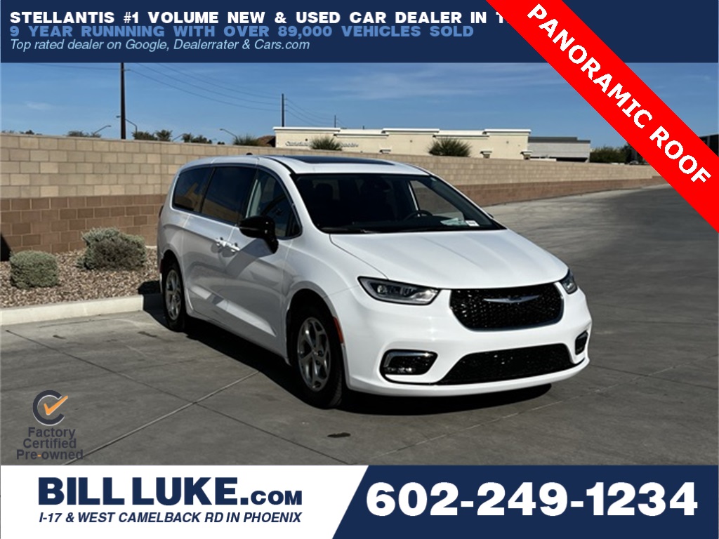 2024 Chrysler Pacifica Limited's photo