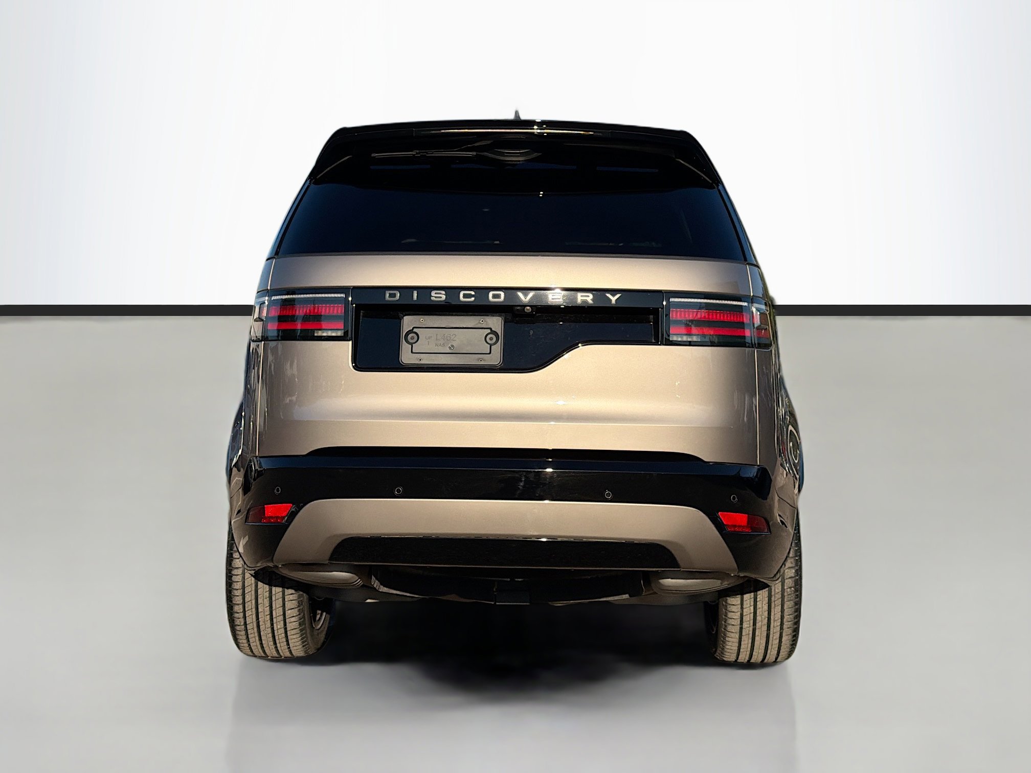 2024 Land Rover Discovery SE photo 4