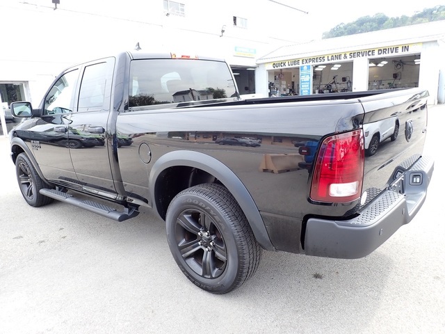2022 Ram 1500 Classic Warlock photo 3
