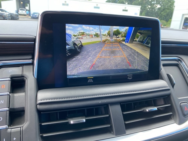 2023 Chevrolet Suburban LT photo 26