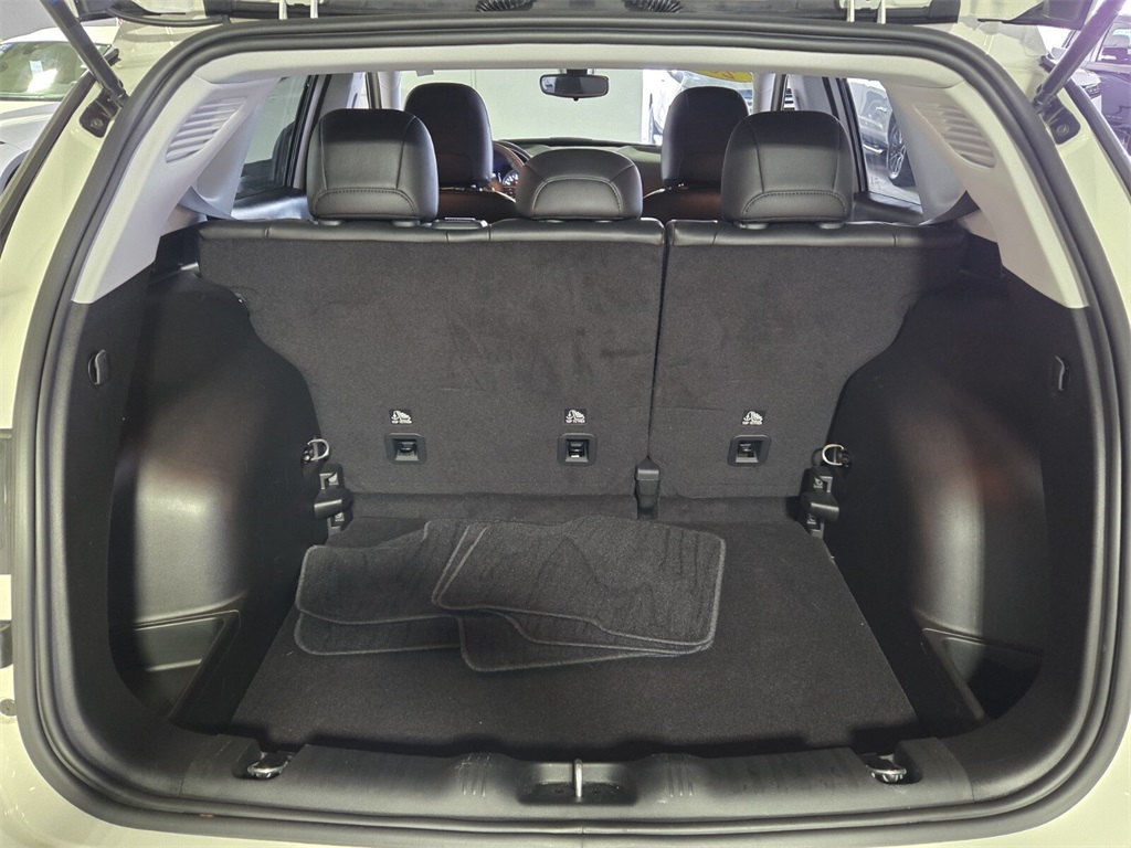 2021 Jeep Compass Latitude photo 14