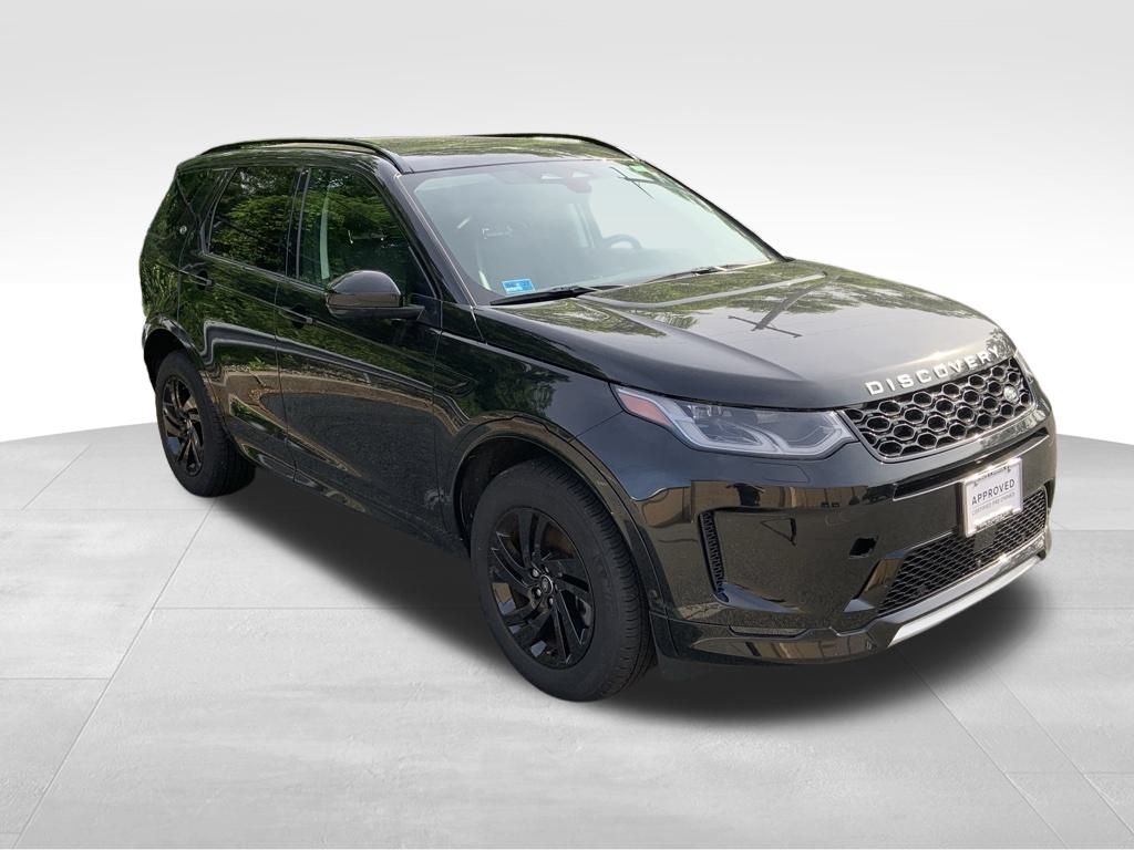 2024 Land Rover Discovery Sport S photo 3