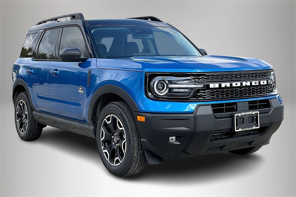 2025 Ford Bronco Sport Outer Banks's photo