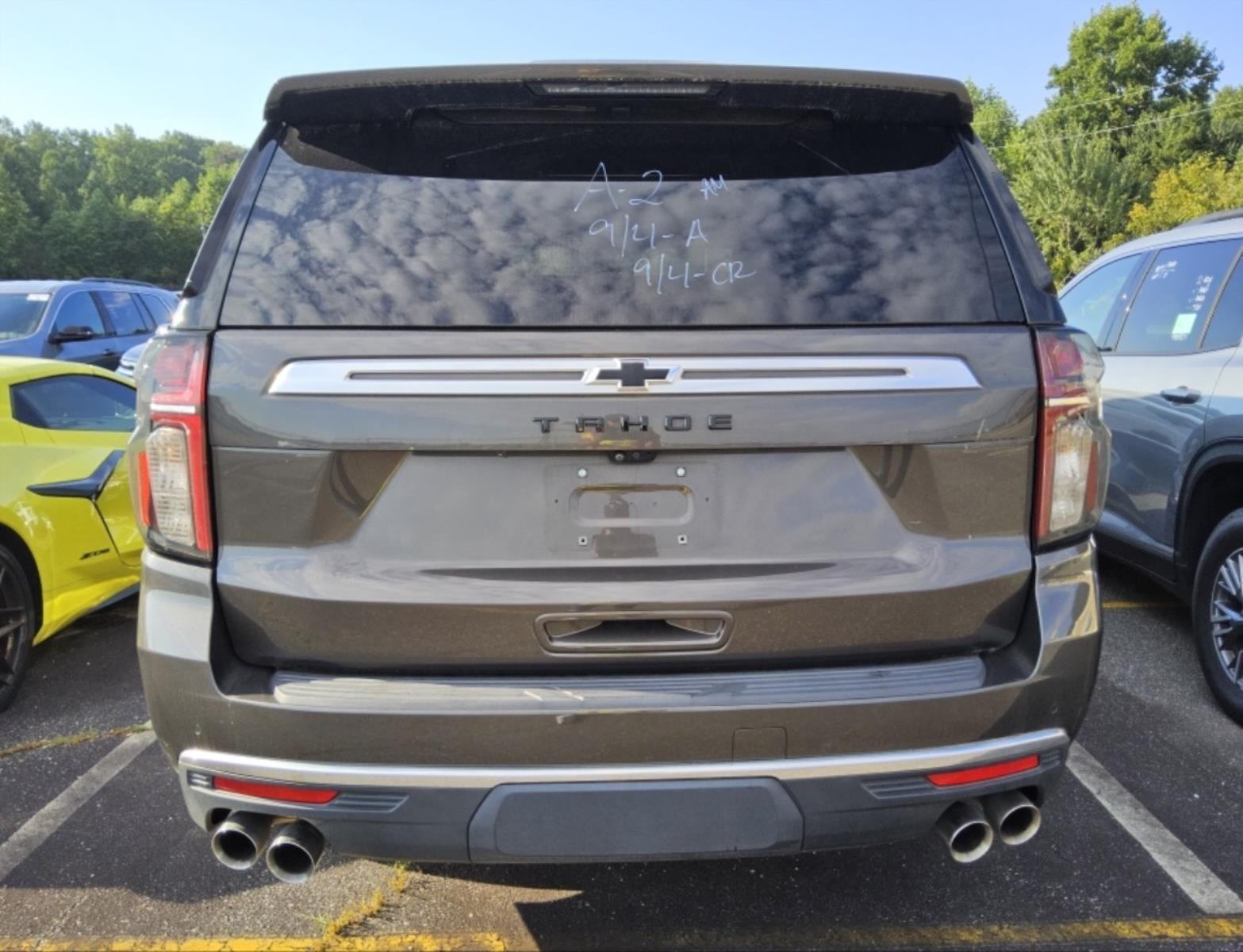 2021 Chevrolet Tahoe High Country photo 2