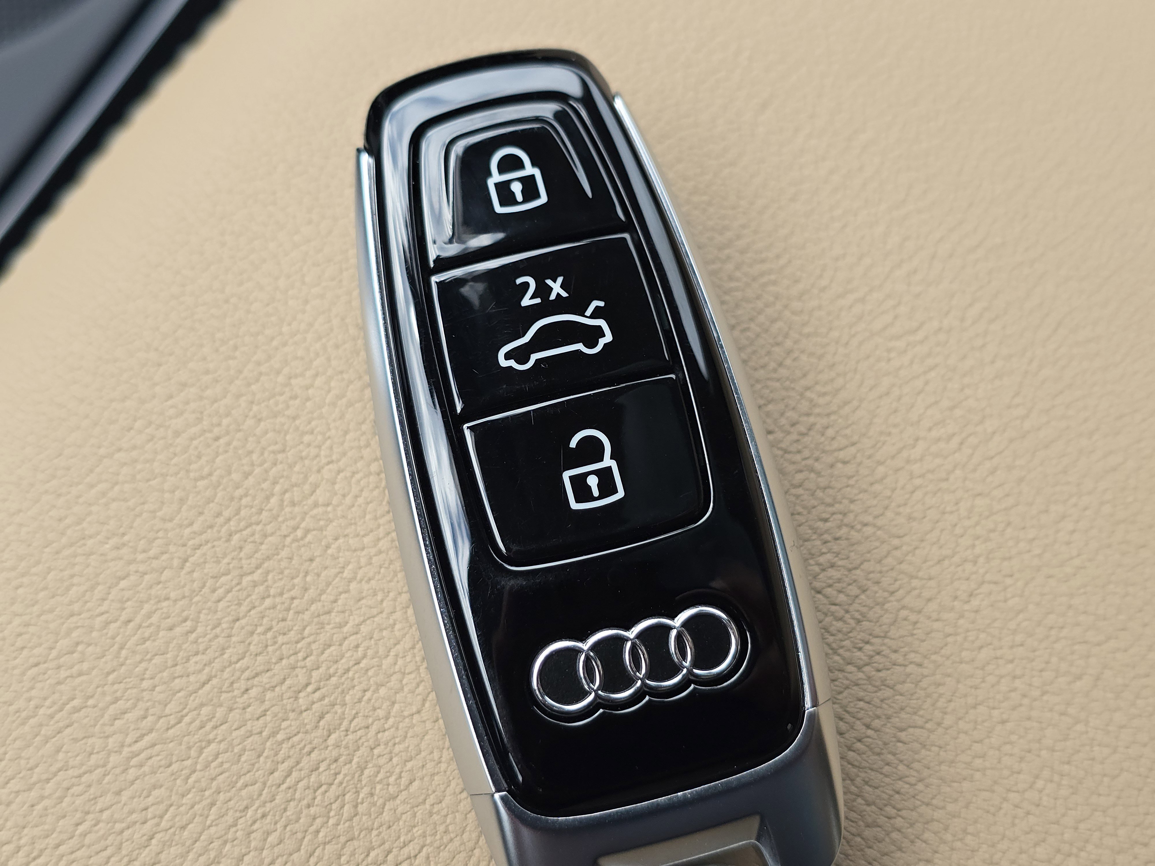 2025 Audi Q7 Premium Plus photo 10