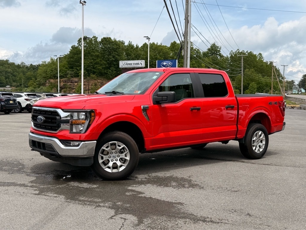 2023 Ford F-150 XLT photo 2