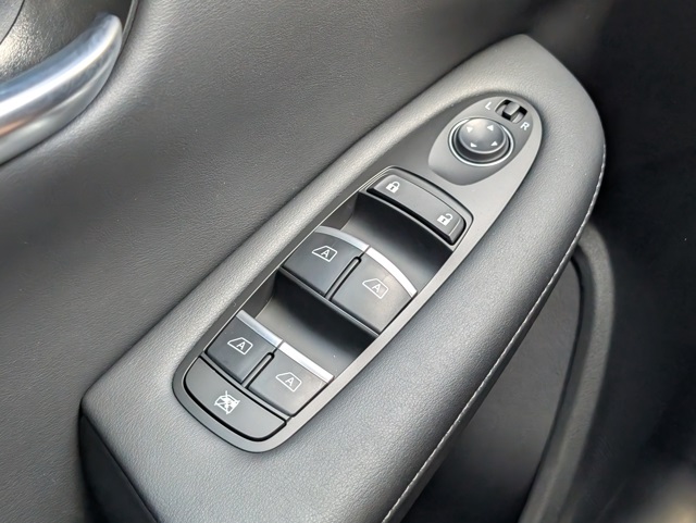 2025 Infiniti QX50 PURE photo 23