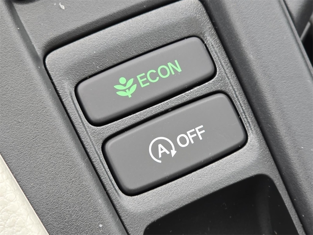 2025 Honda Accord SE photo 4