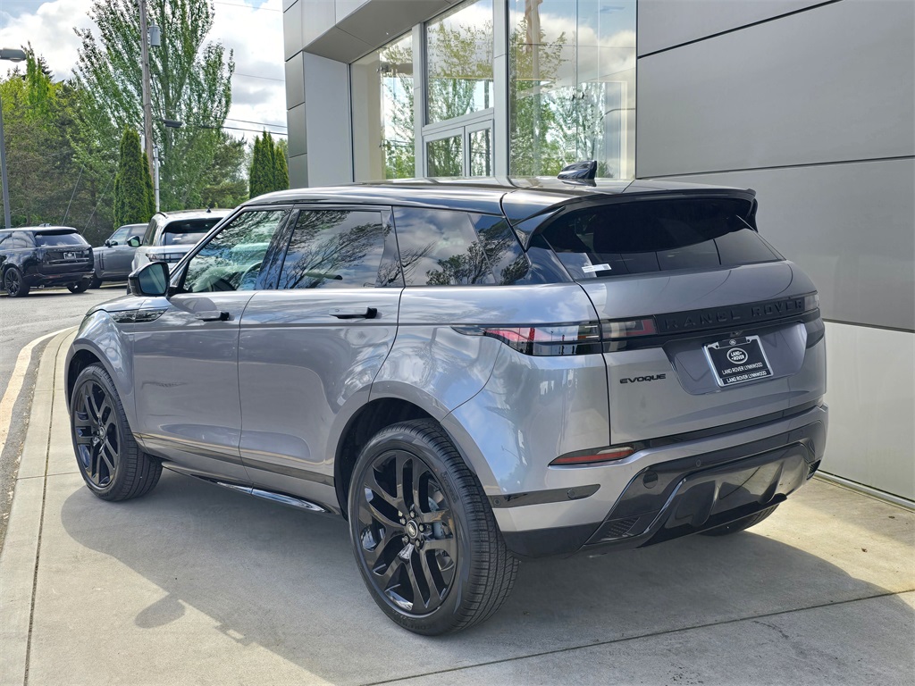 2026 Land Rover Range Rover Evoque Dynamic SE photo 5