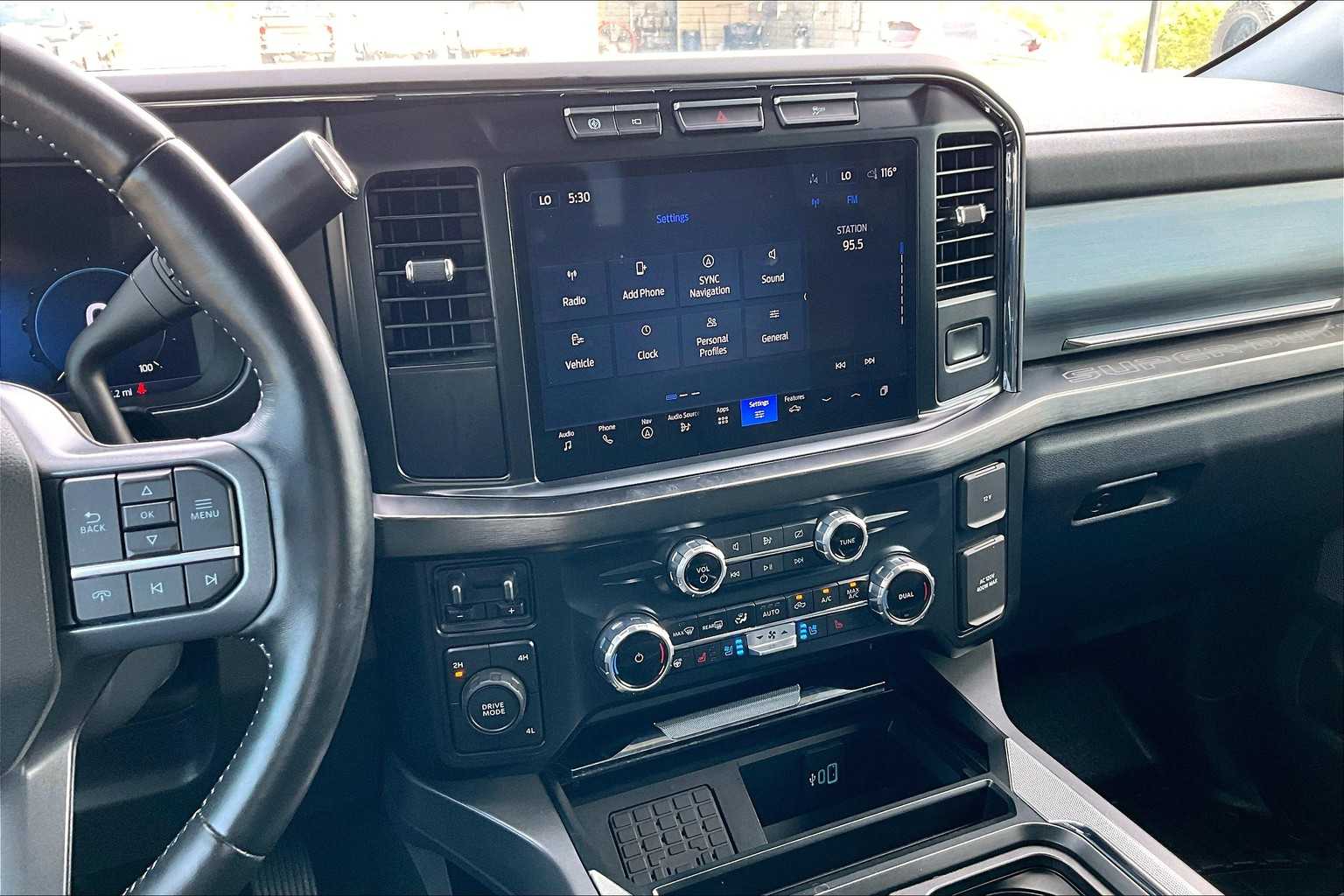 2023 Ford F-250 photo 11