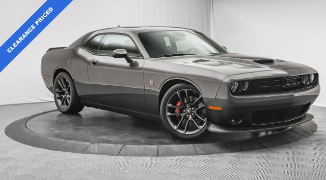 Pre-Owned 2023 Dodge Challenger R/T Scat Pack 2D Coupe in