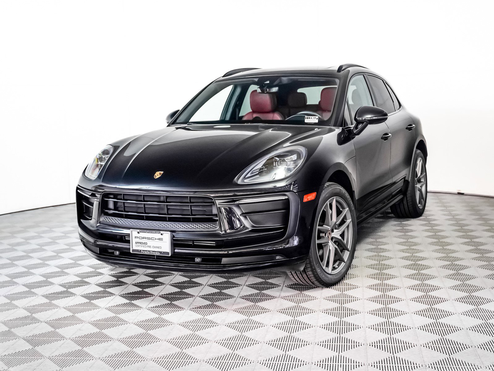 2022 Porsche Macan