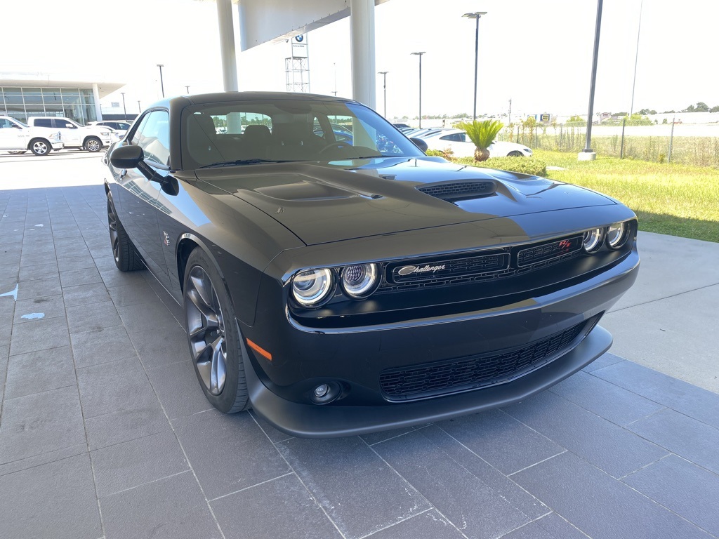 2023 Dodge Challenger R/T Scat Pack photo 3