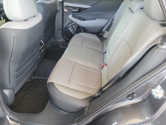 2025 Subaru Outback Limited photo 9