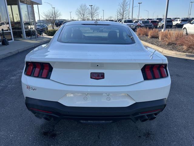 2025 Ford Mustang GT Premium photo 4
