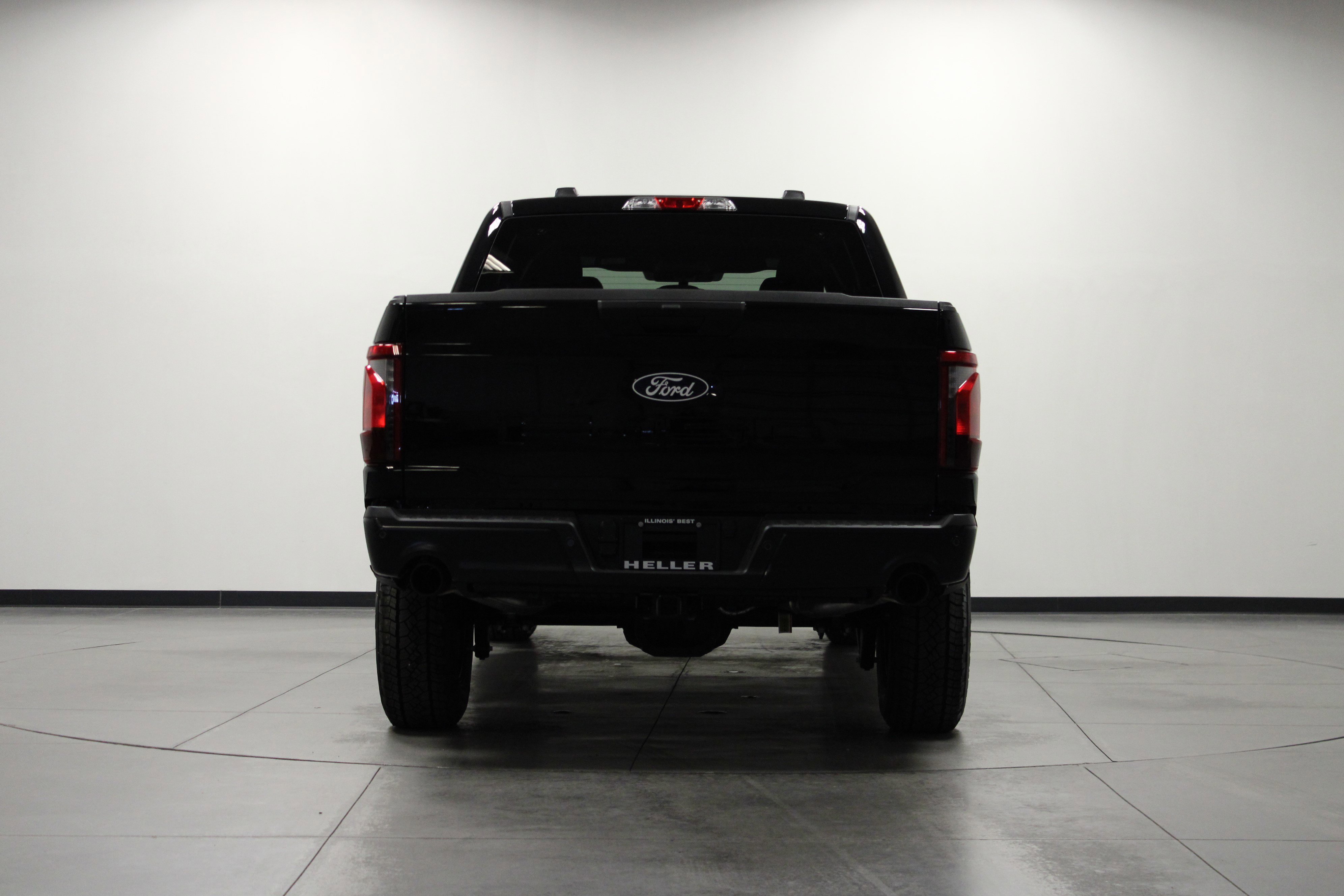 2025 Ford F-150 STX photo 3