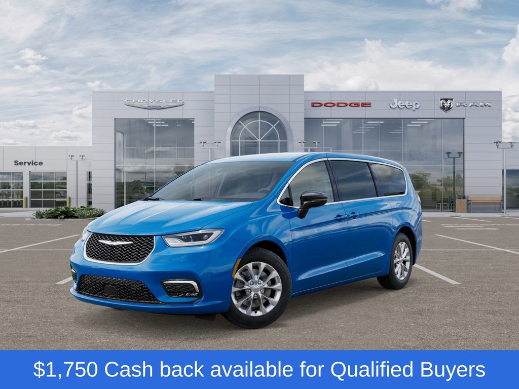 2026 Chrysler Pacifica Select's photo