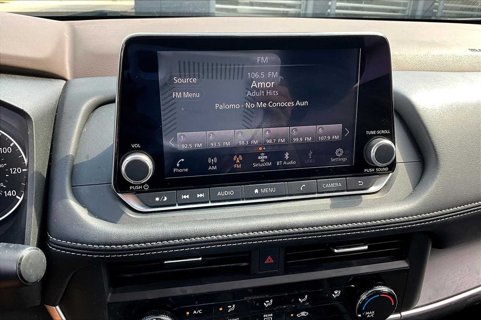 2023 Nissan Rogue S photo 29