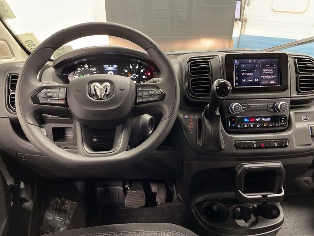 2024 Ram ProMaster 3500 photo 6