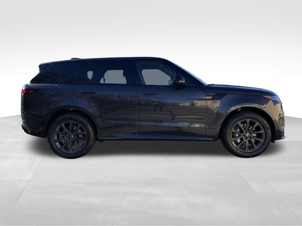 2025 Land Rover Range Rover Sport SE photo 4