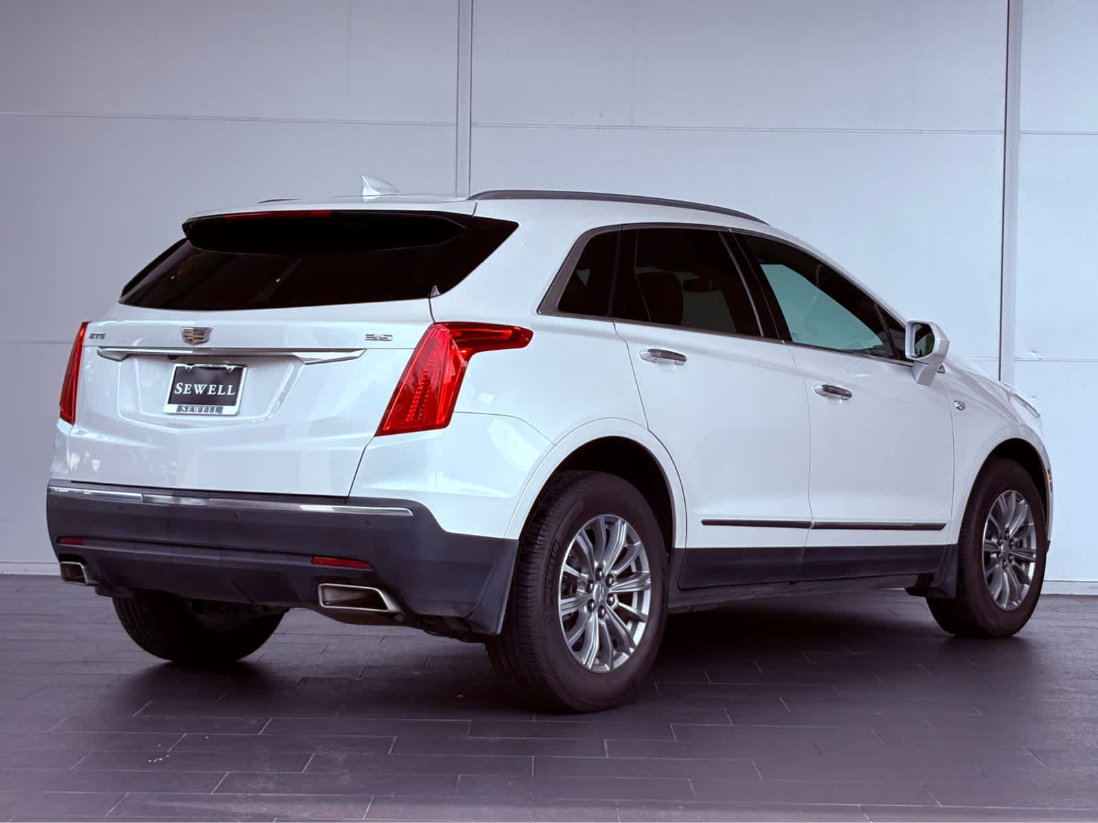 2017 Cadillac XT5 Luxury photo 4