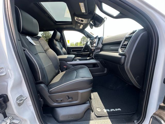 2025 Ram 2500 Laramie photo 30