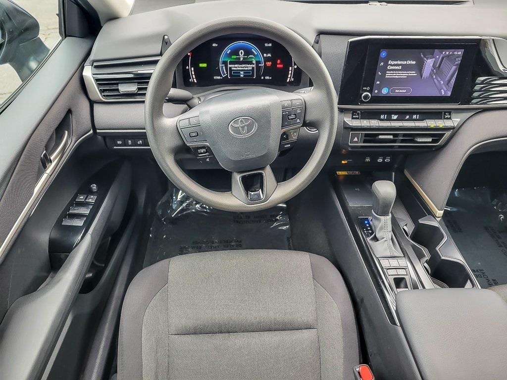 2025 TOYOTA CAMRY - Image 10