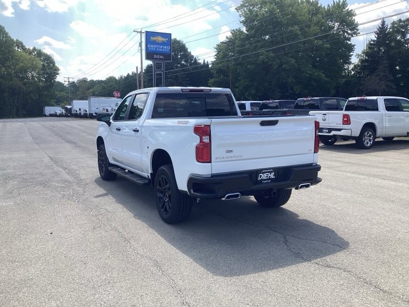 2026 Chevrolet Silverado 1500 LT Trail Boss photo 4
