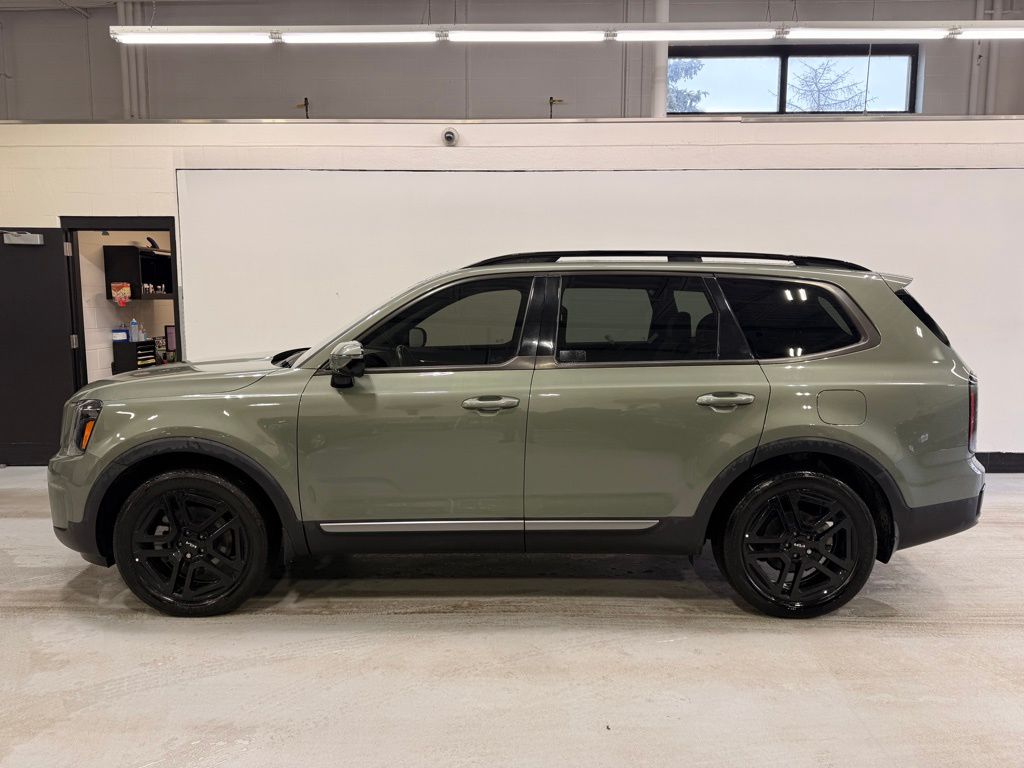 Used 2023 Kia Telluride X-Line with VIN 5XYP5DGC0PG333827 for sale in Golden Valley, Minnesota