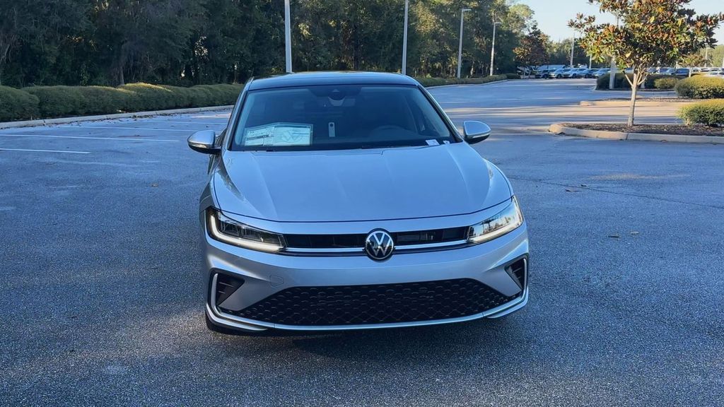 2026 Volkswagen Jetta 1.5T SEL photo 2