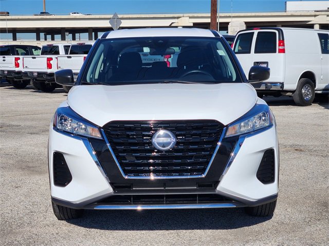 Used 2022 Nissan Kicks S with VIN 3N1CP5BV0NL531081 for sale in Sugar Land, TX