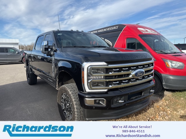 2024 Ford F-350 Super Duty Platinum's photo