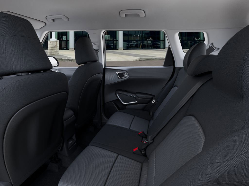 2025 Kia Soul S photo 14