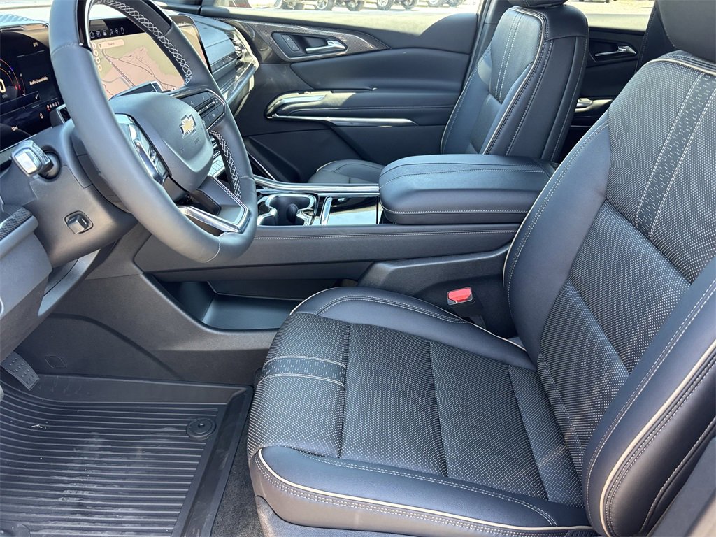 2026 Chevrolet Traverse High Country photo 12