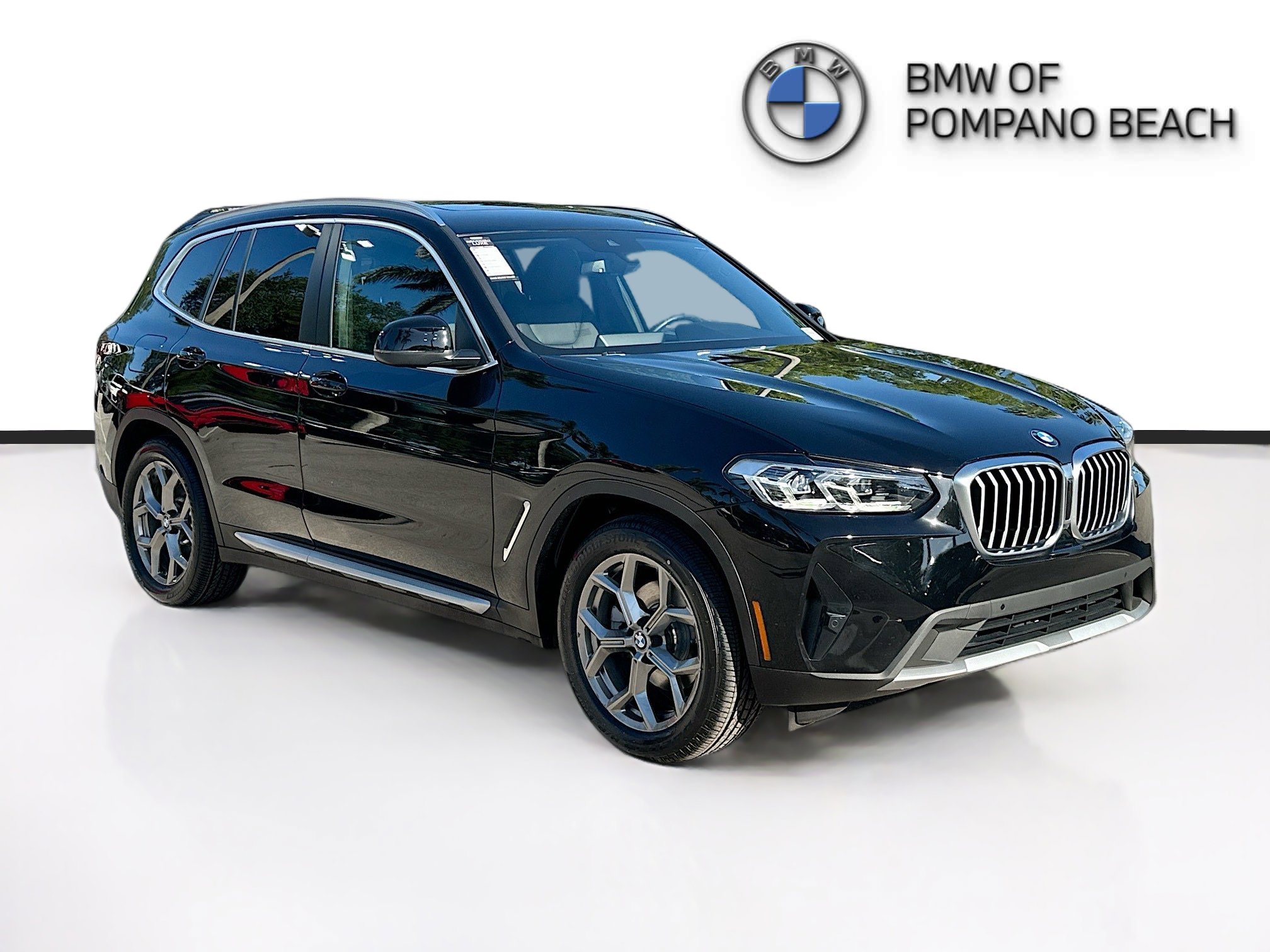 2022 BMW X3 30i's photo